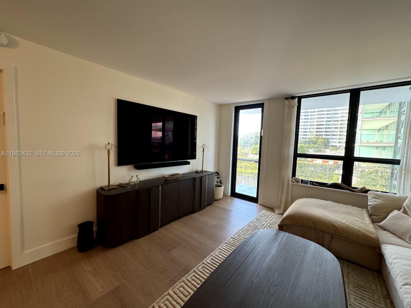 10185 Collins Ave # 323, Bal Harbour FL 33154 — 6