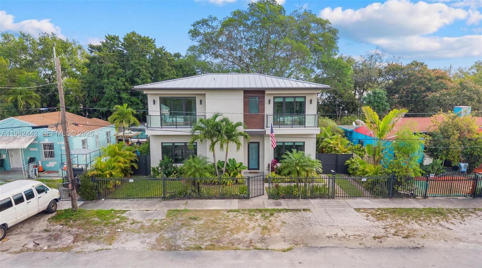 6223 NW Miami Pl, Miami FL 33150 — 27