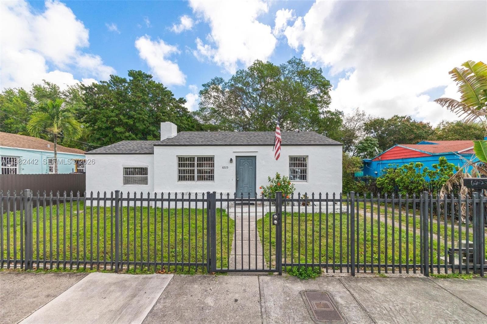 6223 NW Miami Pl, Miami FL 33150 — 1