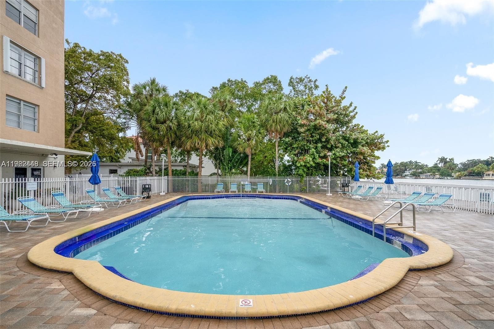 1455 N Treasure Dr # 5E, North Bay Village FL 33141 — 5
