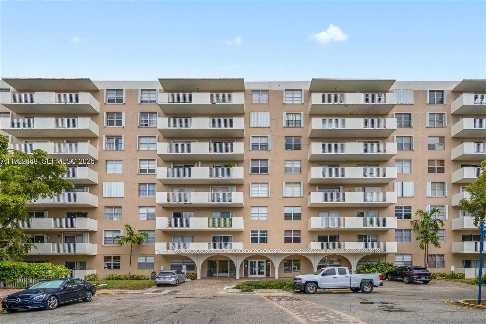1455 N Treasure Dr # 5E, North Bay Village FL 33141 — 8