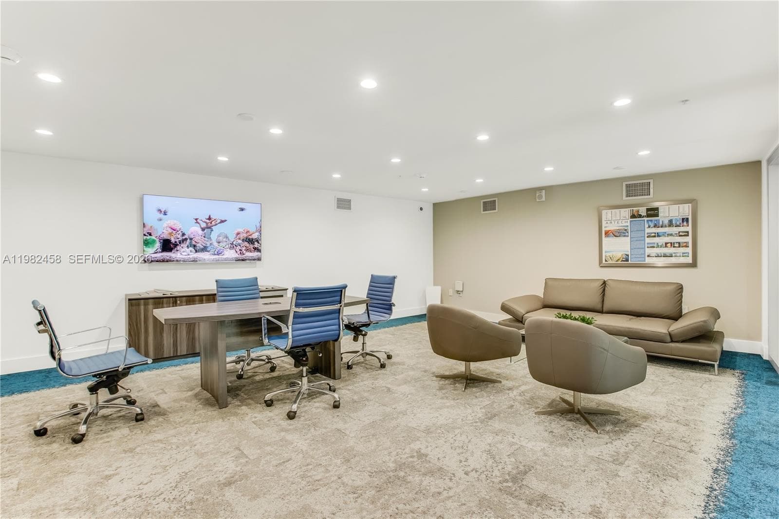 2950 NE 188th St # 150, Aventura FL 33180 — 32