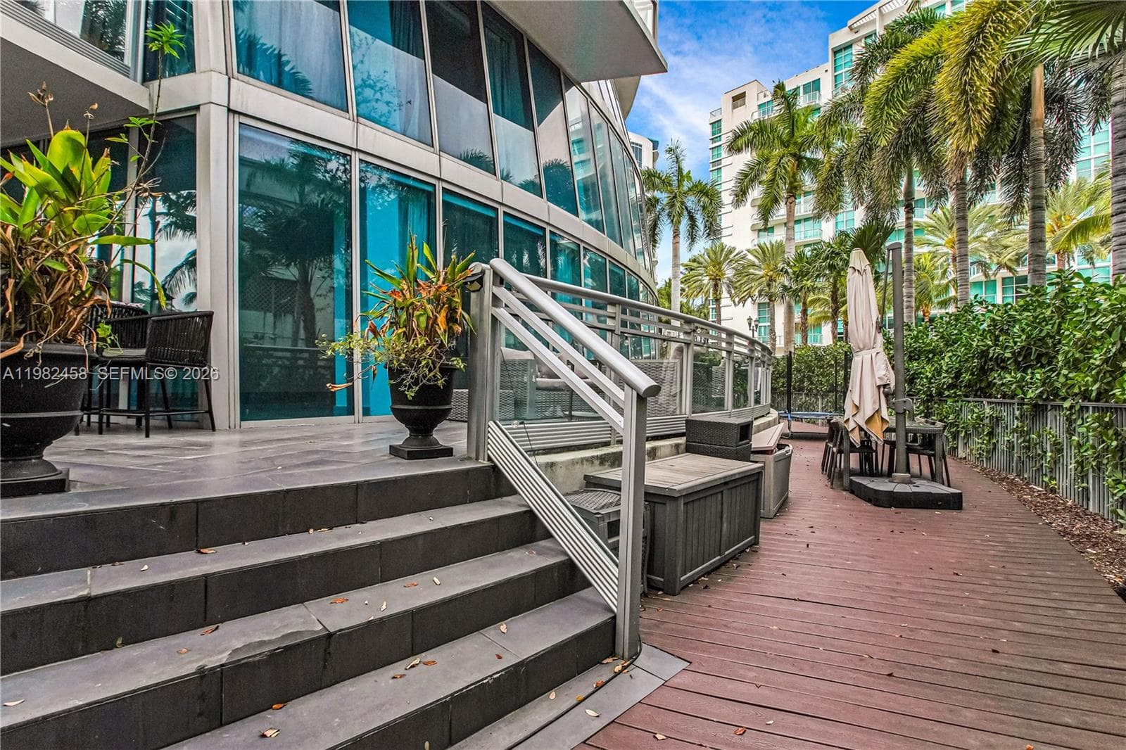 2950 NE 188th St # 150, Aventura FL 33180 — 9