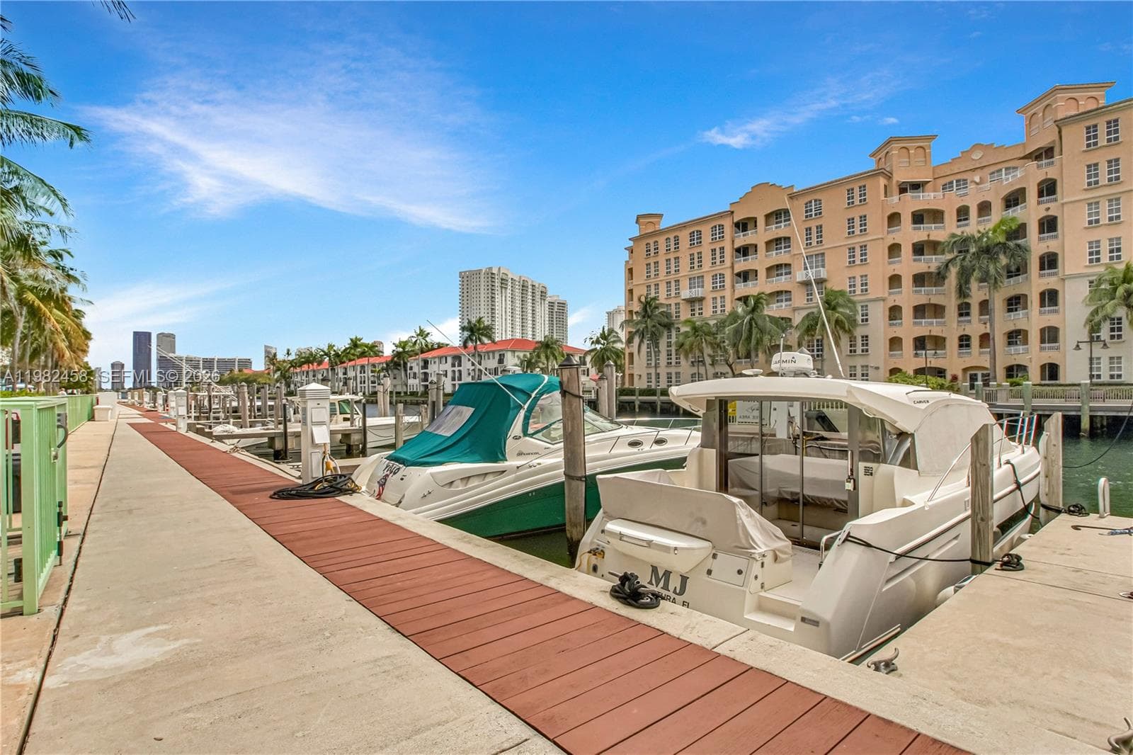 2950 NE 188th St # 150, Aventura FL 33180 — 33