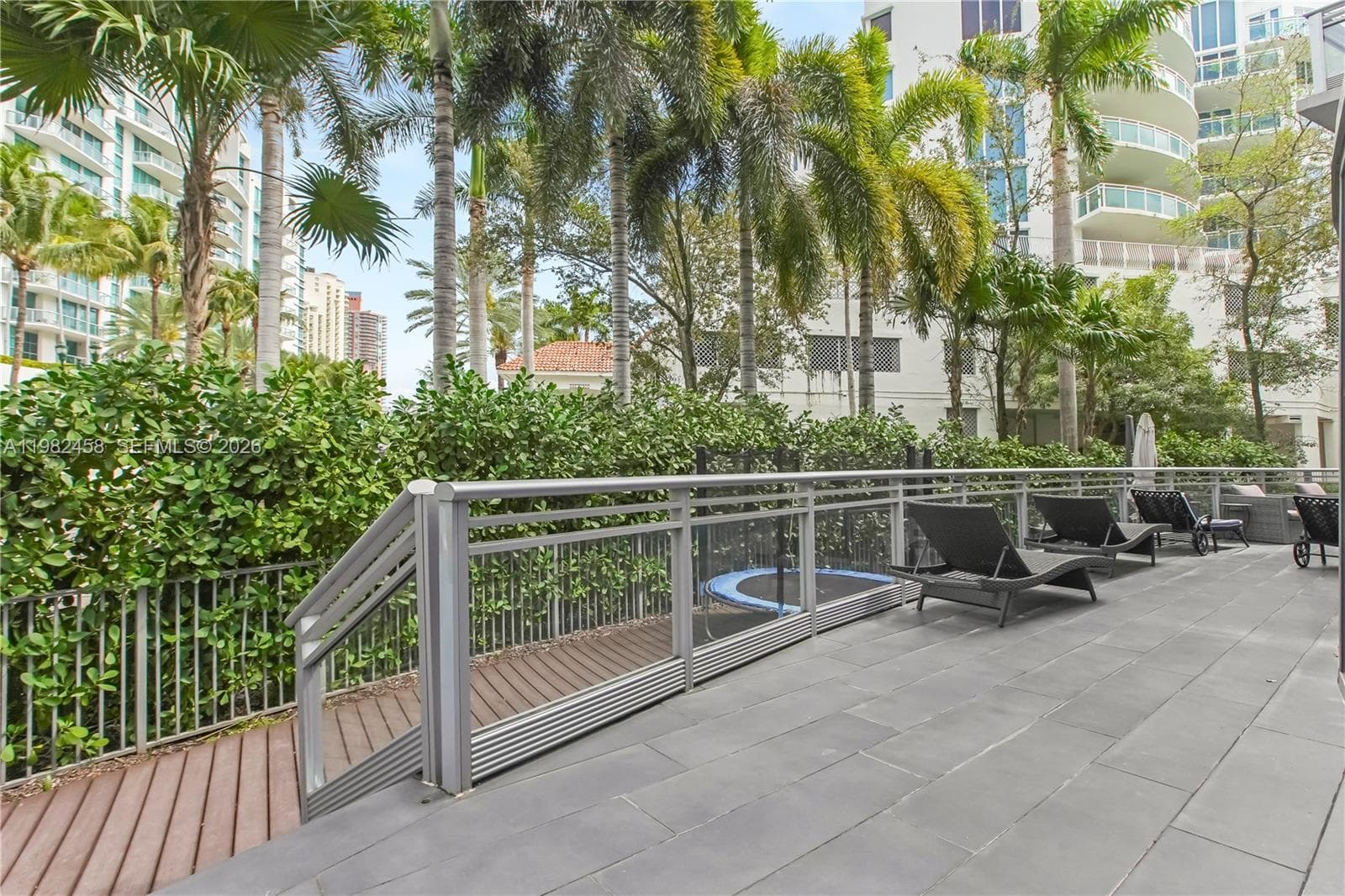 2950 NE 188th St # 150, Aventura FL 33180 — 8