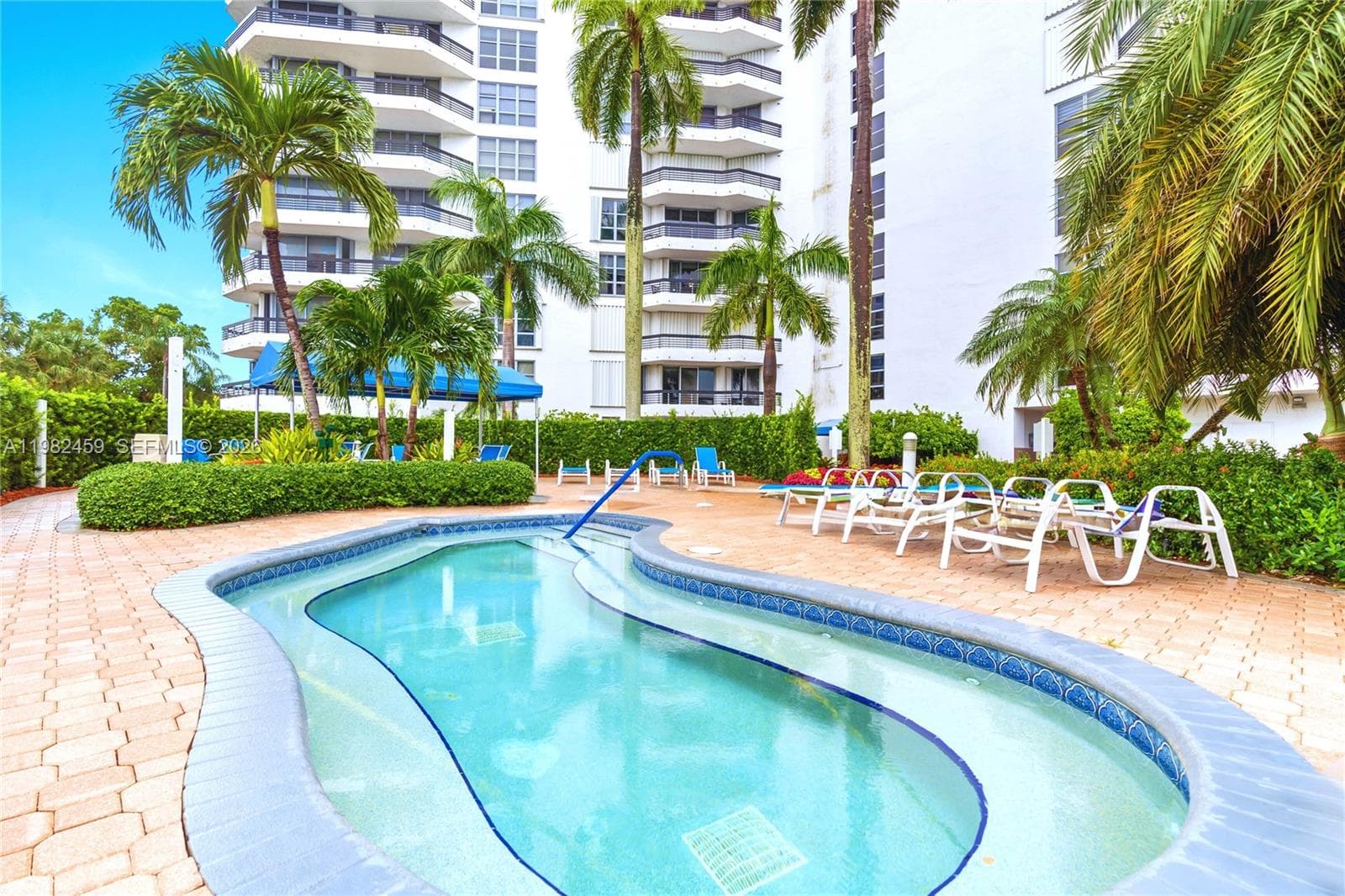 3530 Mystic Pointe Dr # 1714, Aventura FL 33180 — 27
