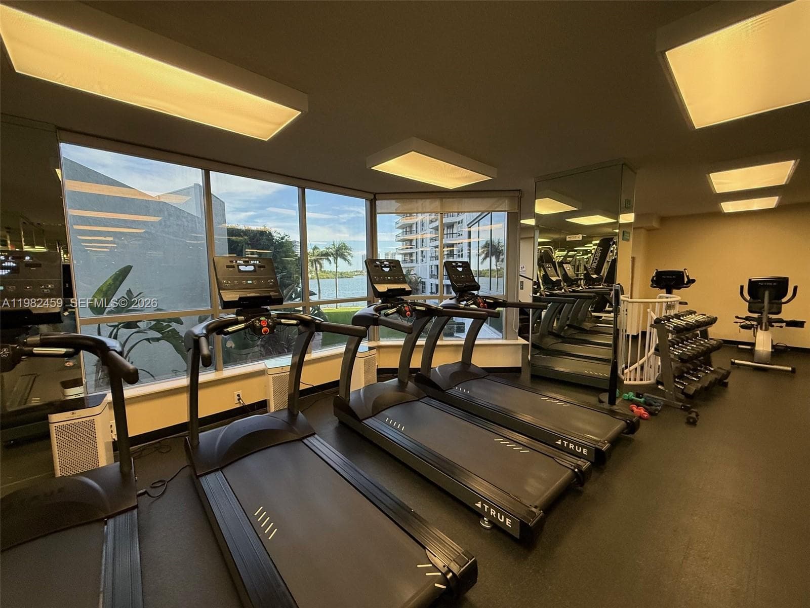 3530 Mystic Pointe Dr # 1714, Aventura FL 33180 — 34