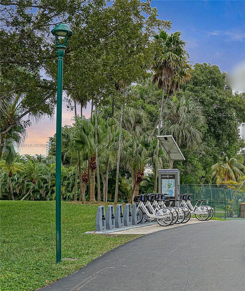 3530 Mystic Pointe Dr # 1714, Aventura FL 33180 — 49