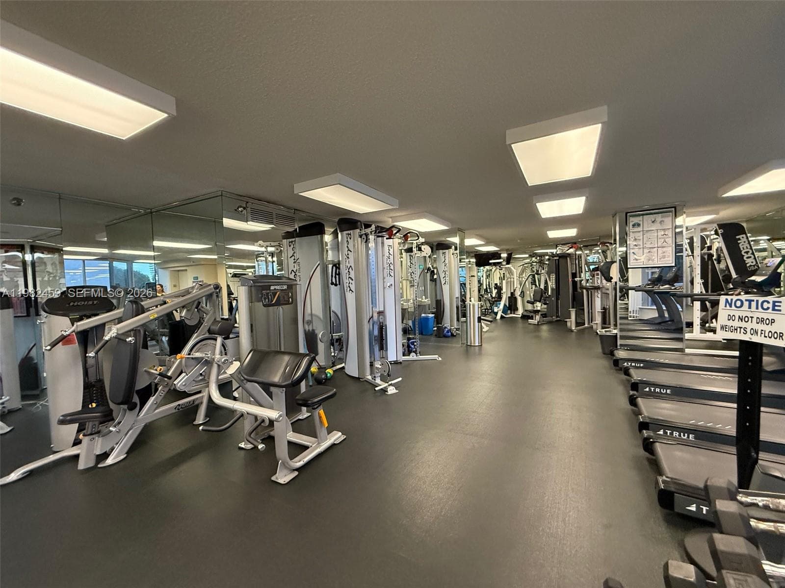 3530 Mystic Pointe Dr # 1714, Aventura FL 33180 — 37