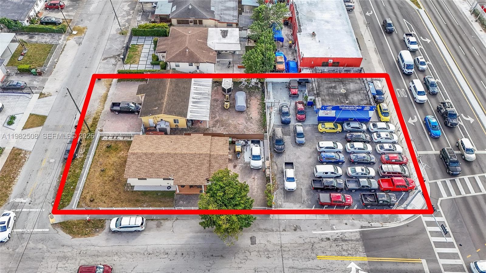4265 E 8th Ave, Hialeah FL 33013 — 15