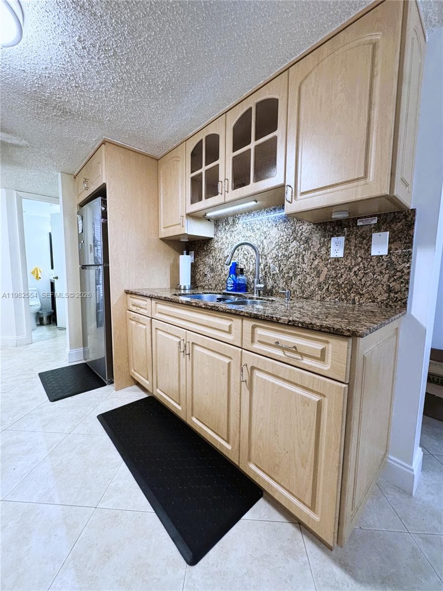 1143 NW 123rd Ct # 607, Miami FL 33182 — 6