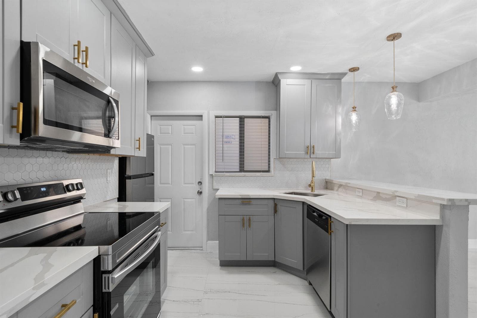 1300 NW 90th Street, Miami FL 33147 — 5