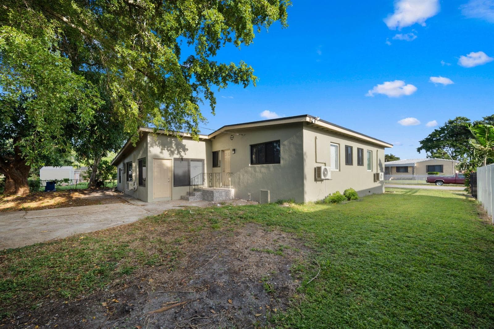 1300 NW 90th Street, Miami FL 33147 — 18