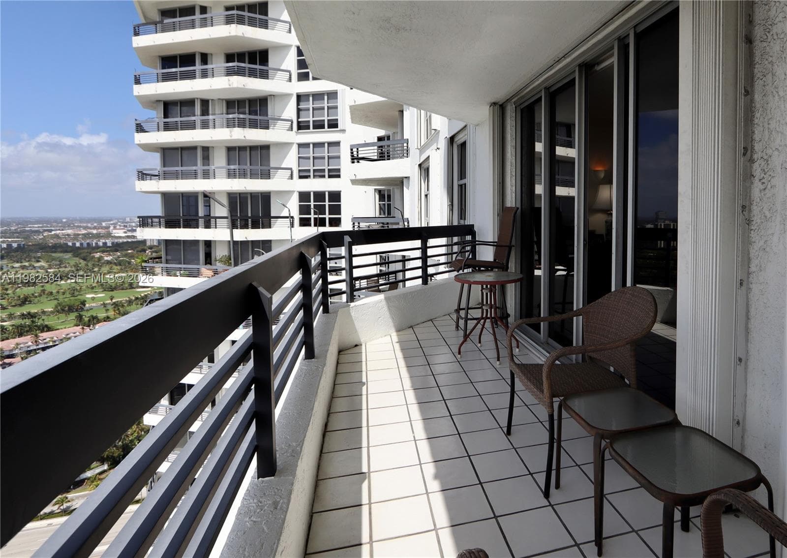 3500 Mystic Pointe Dr # 3701, Aventura FL 33180 — 30