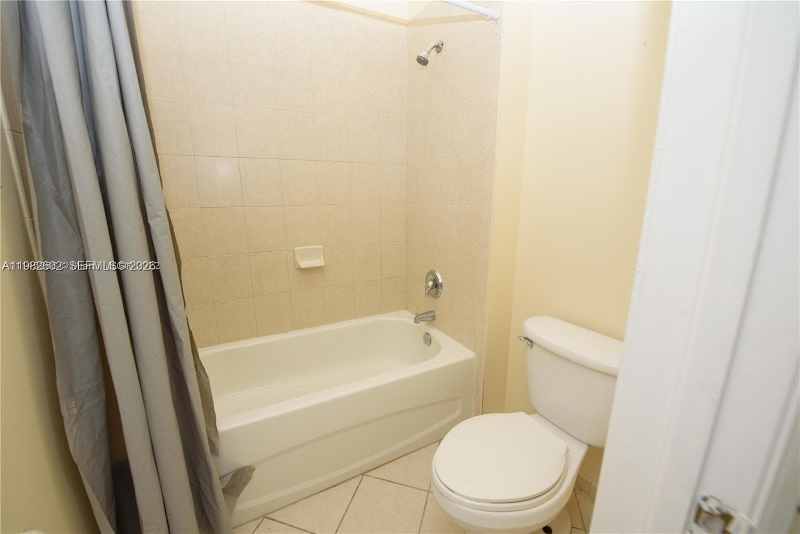 174 NE 32nd Ter, Homestead FL 33033 — 36