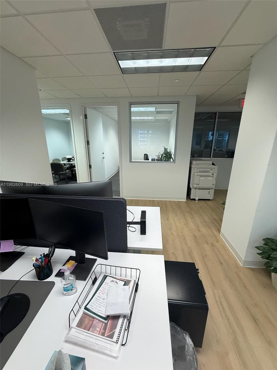 1101 Brickell Ave, FL 33131 — 7