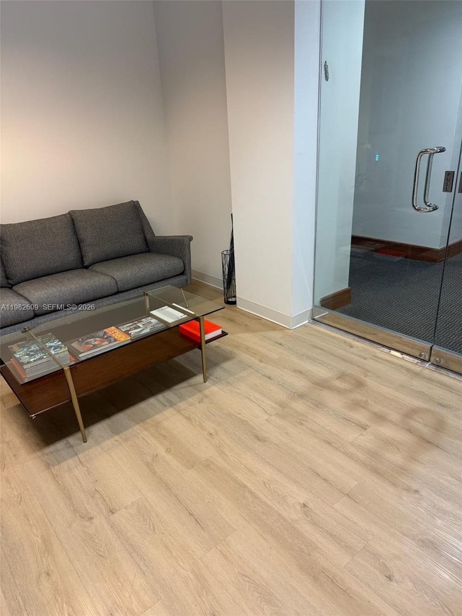 1101 Brickell Ave, FL 33131 — 8