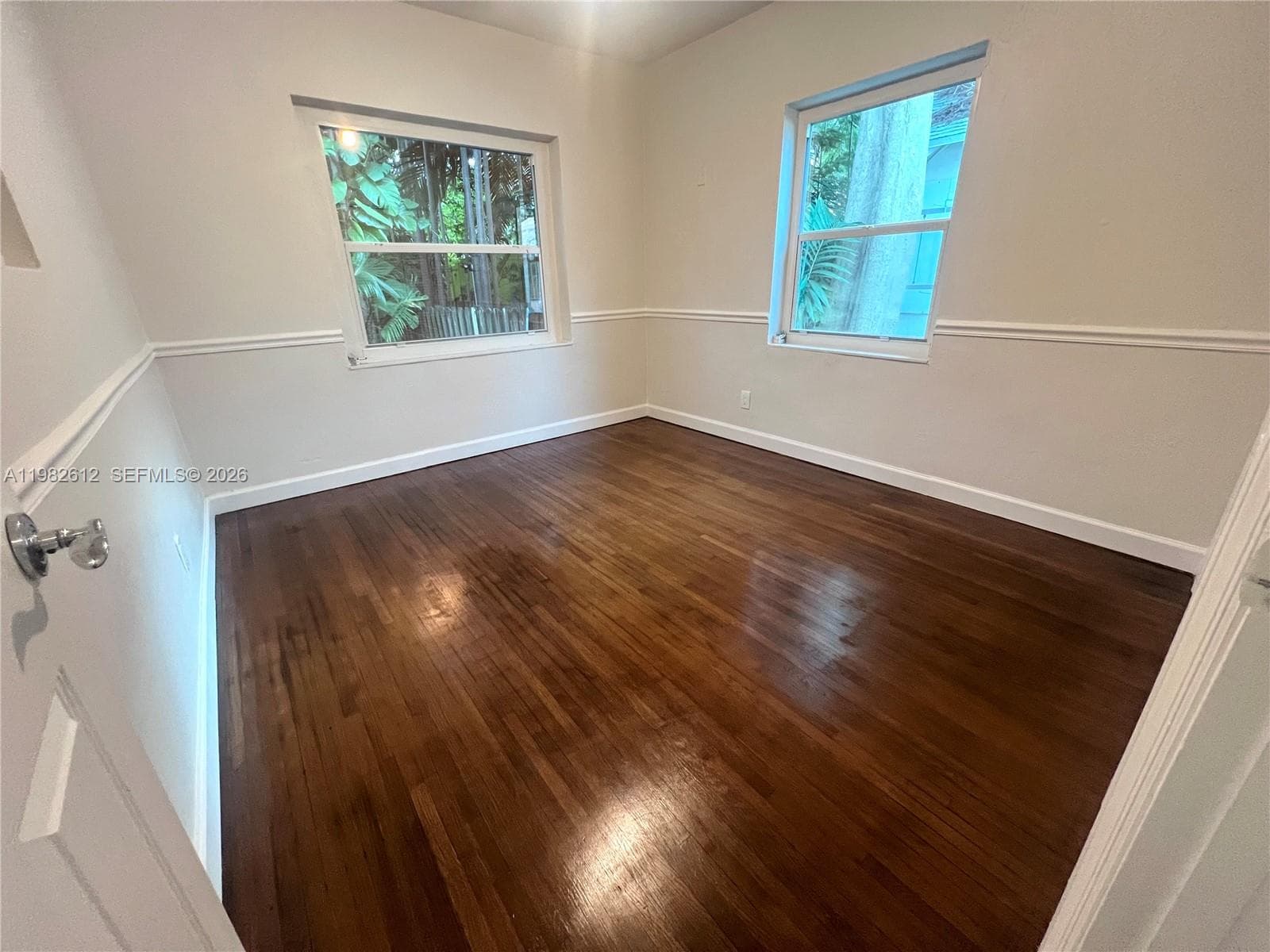 1900 Tigertail Ave # 1, Miami FL 33133 — 10