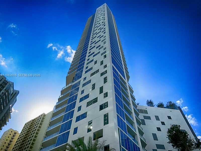 1300 BRICKELL BAY DR # 1100, Miami FL 33131 — 1