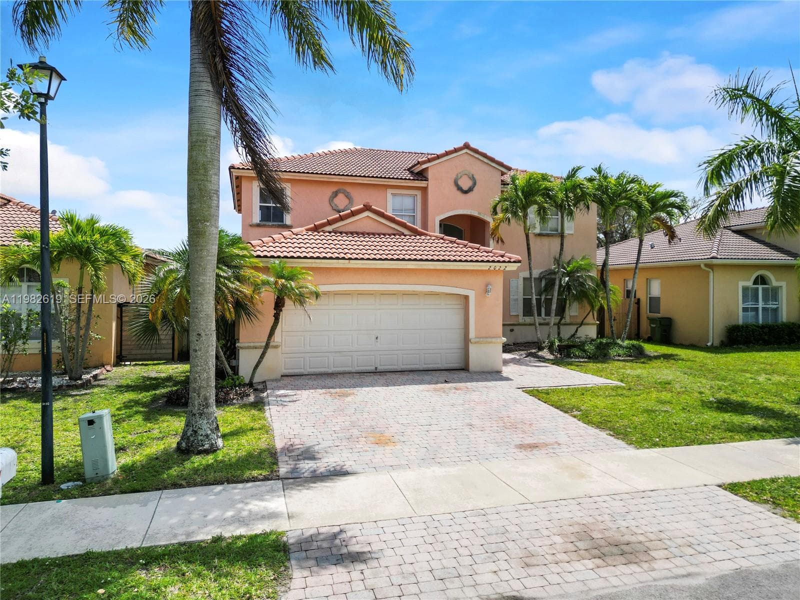 2022 SE 18th St, Homestead FL 33035 — 2