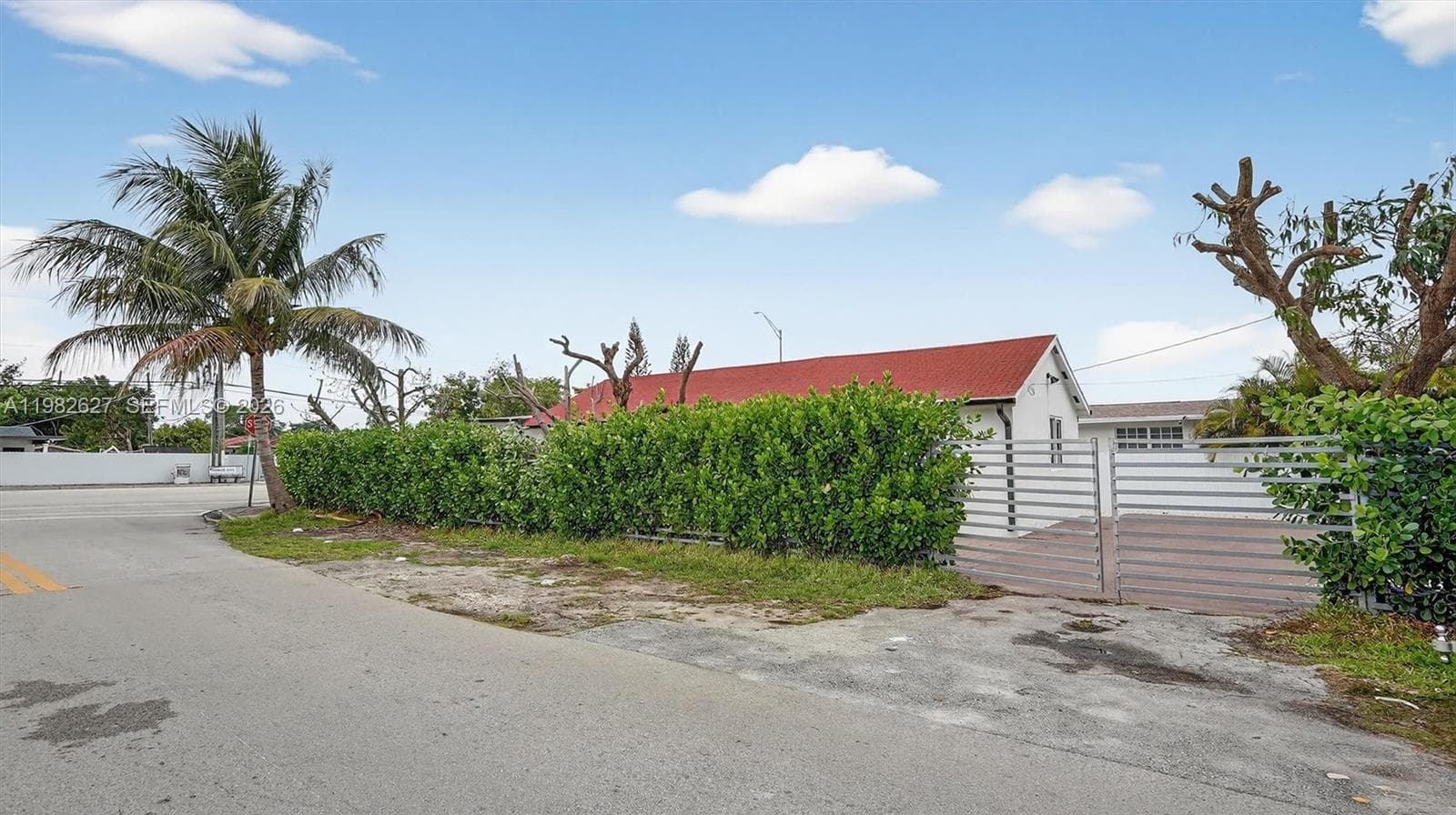 2845 SW 67th Ave, Miami FL 33155 — 2