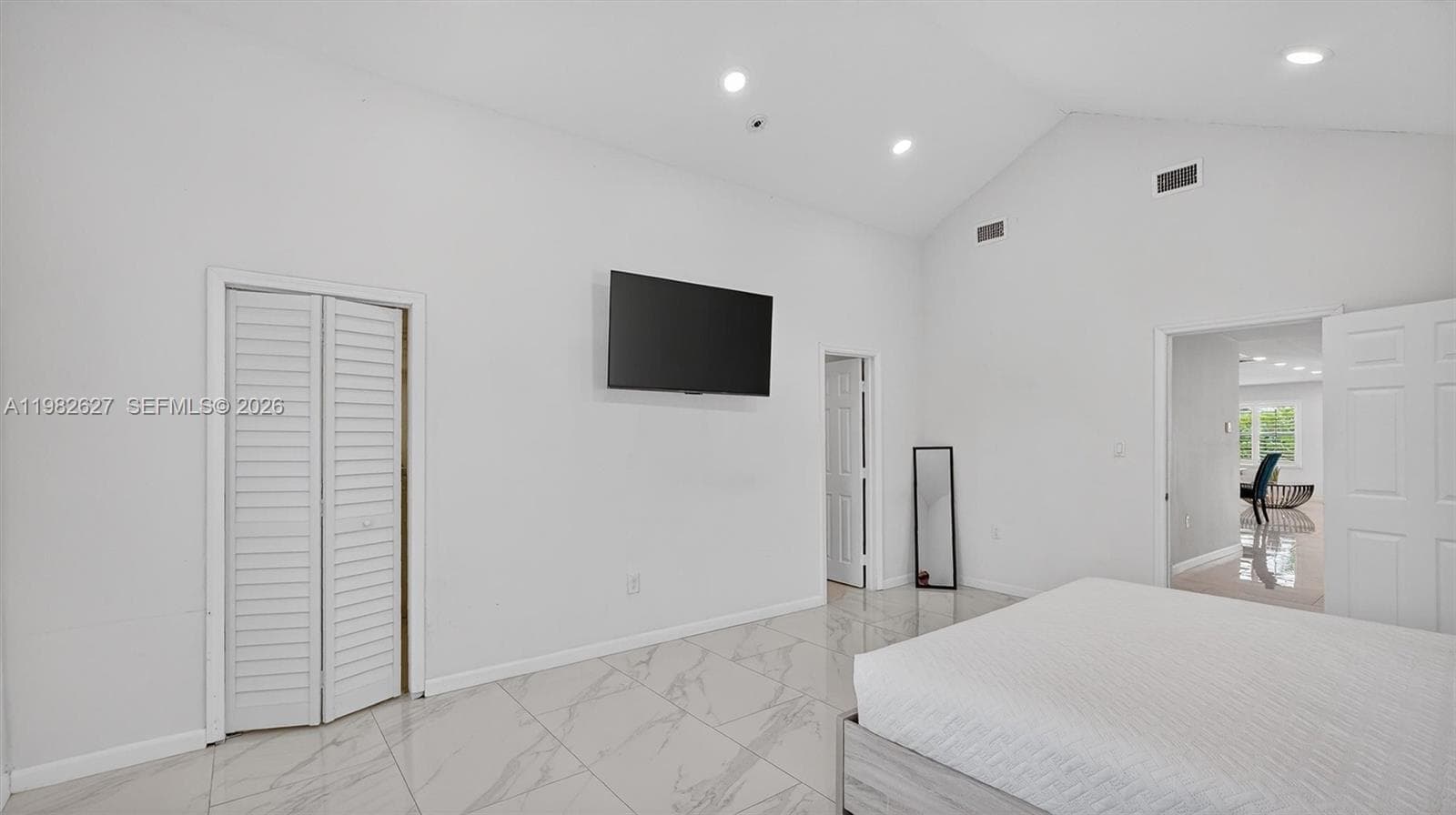 2845 SW 67th Ave, Miami FL 33155 — 17