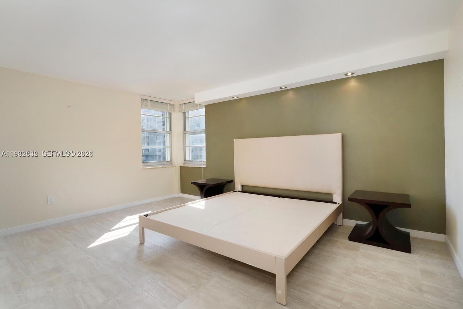 145 SE 25th Rd # 502, Miami FL 33129 — 15