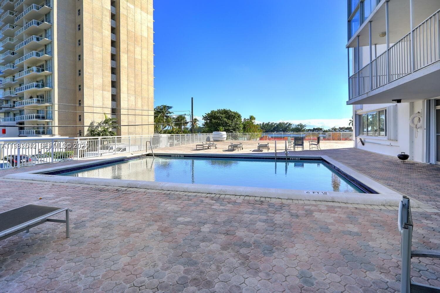 145 SE 25th Rd # 502, Miami FL 33129 — 21