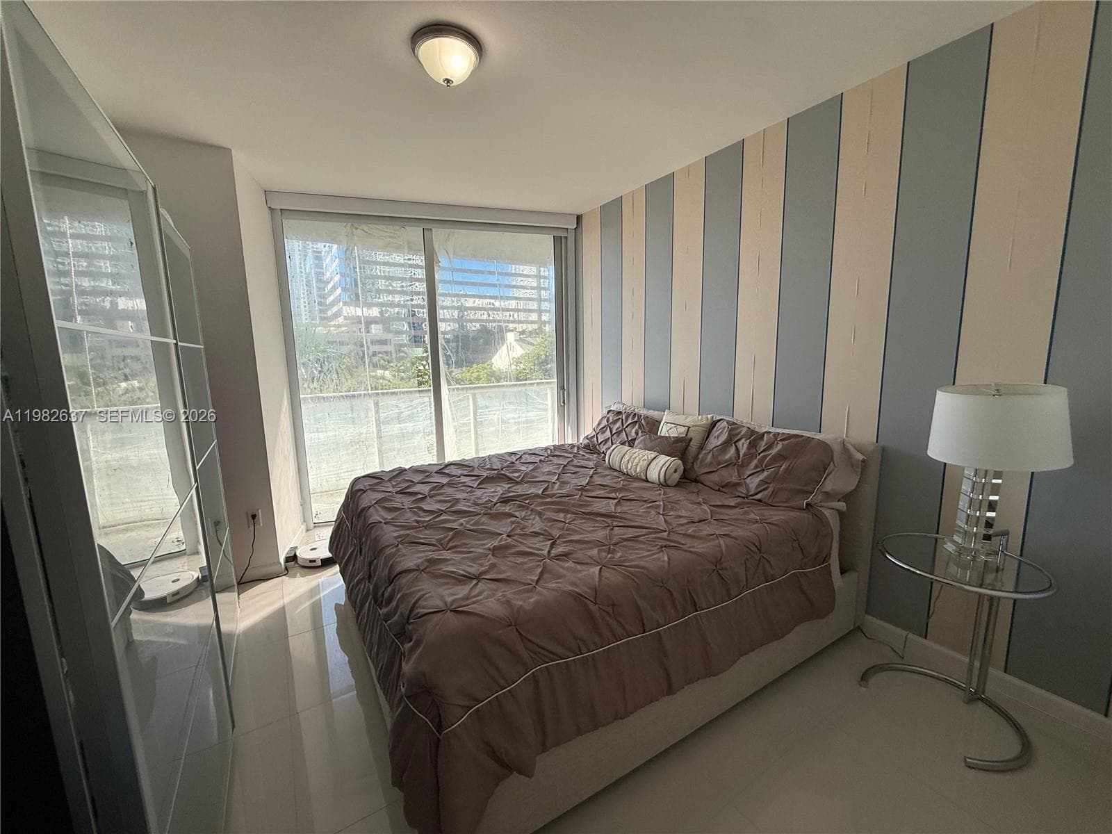 495 Brickell Ave # 511, Miami FL 33131 — 23