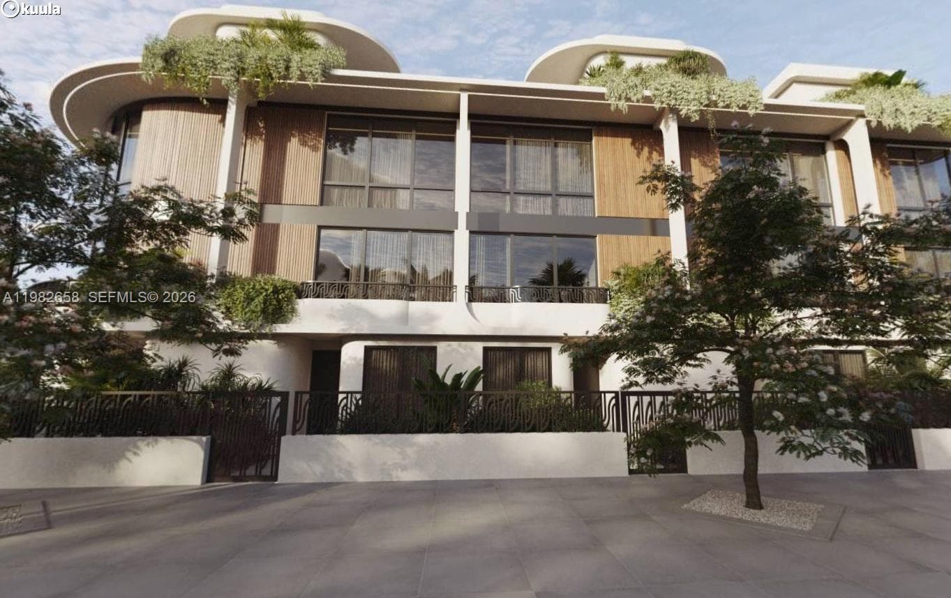 5215 Biscayne Blvd, Miami FL 33137 — 43
