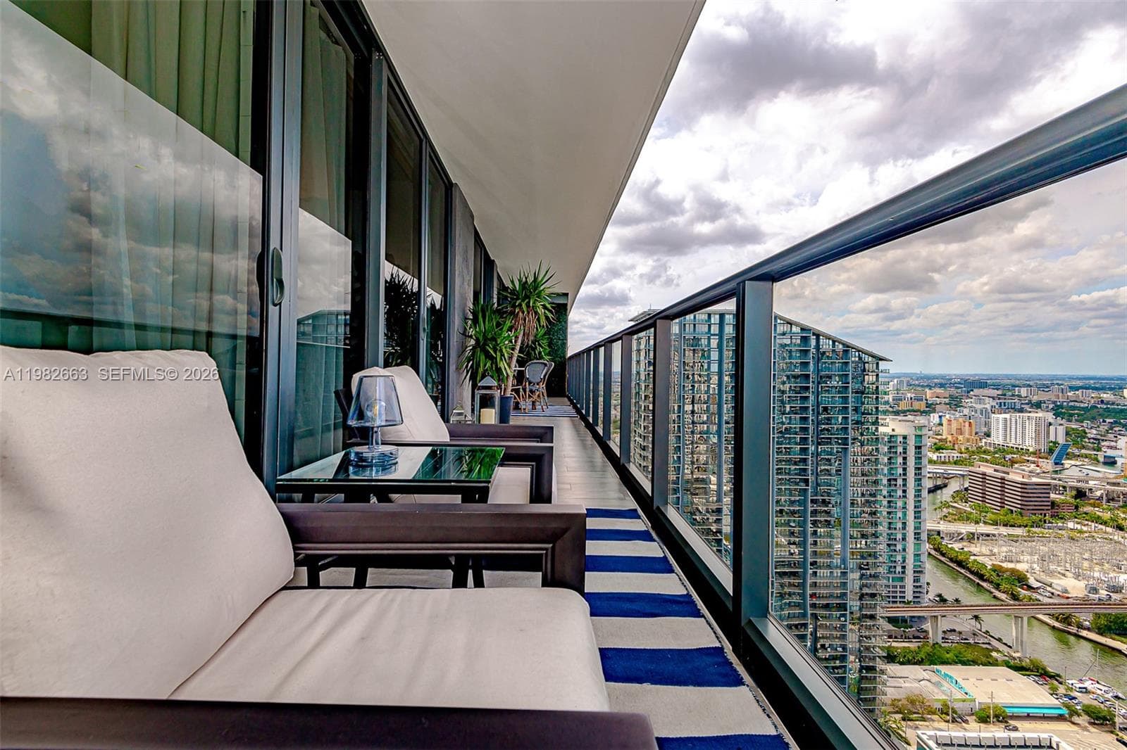 801 S Miami Ave # 4508, Miami FL 33130 — 47