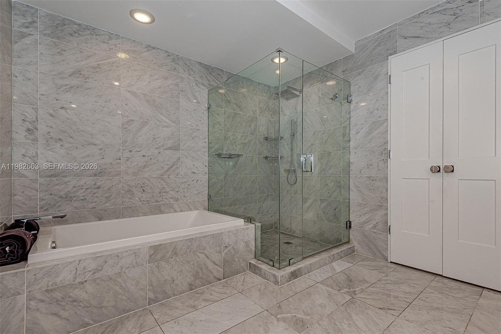 801 S Miami Ave # 4508, Miami FL 33130 — 24