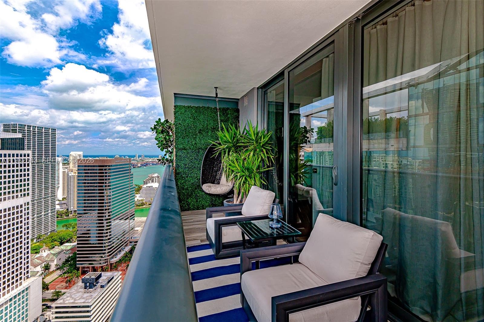 801 S Miami Ave # 4508, Miami FL 33130 — 45
