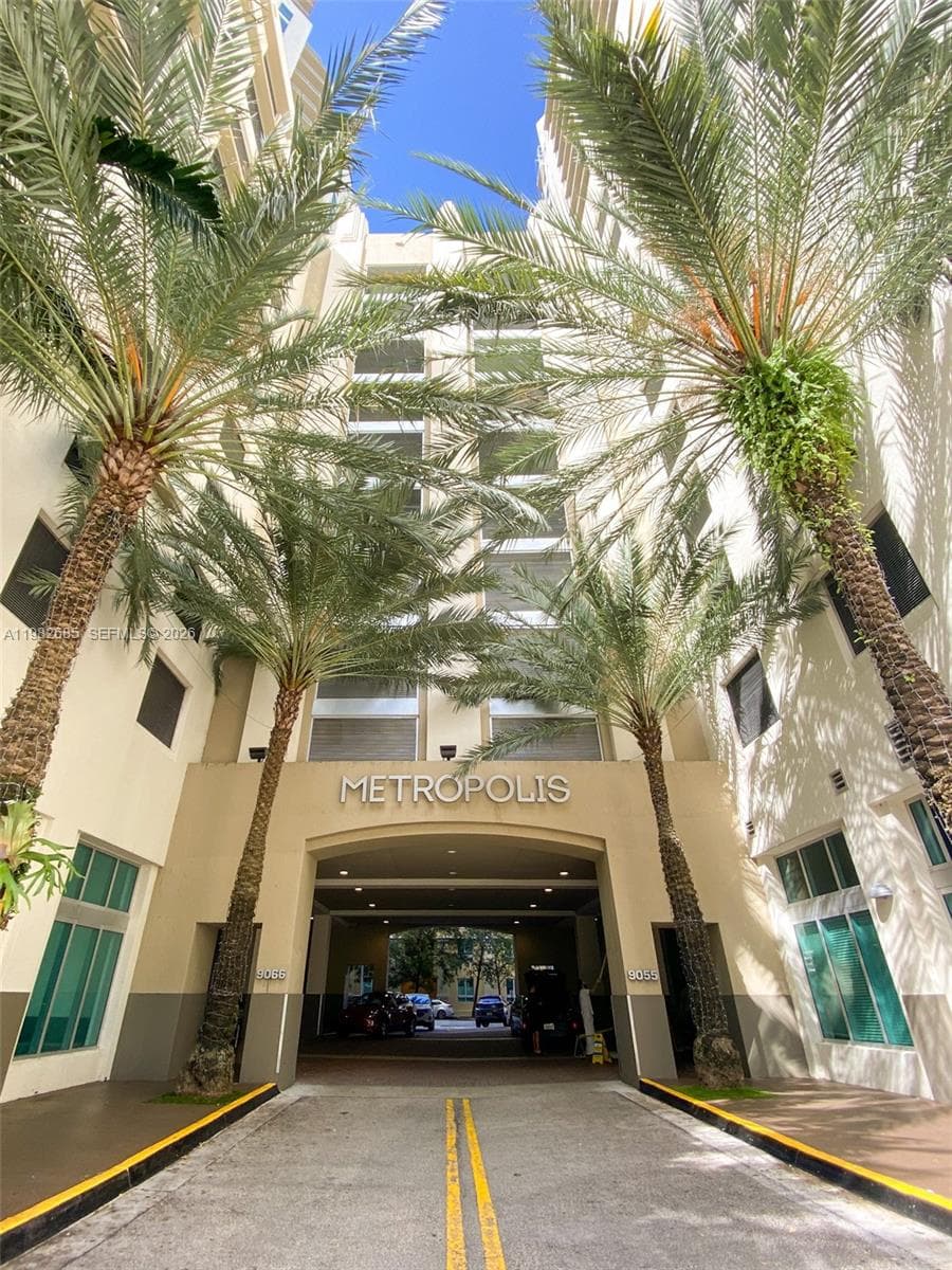 9055 SW 73rd Ct # 908, Miami FL 33156 — 28