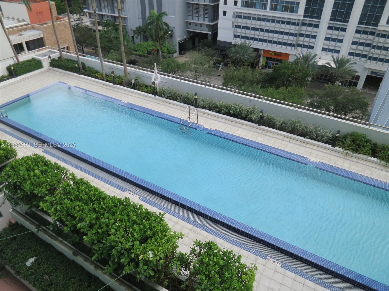 1111 SW 1 AV, Miami FL 33130 — 11