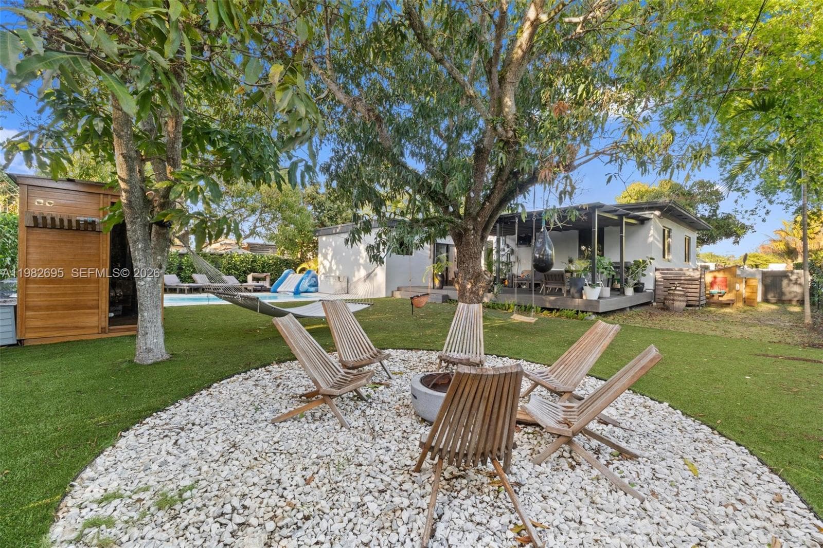 13900 NE 16th Ct, North Miami FL 33181 — 48
