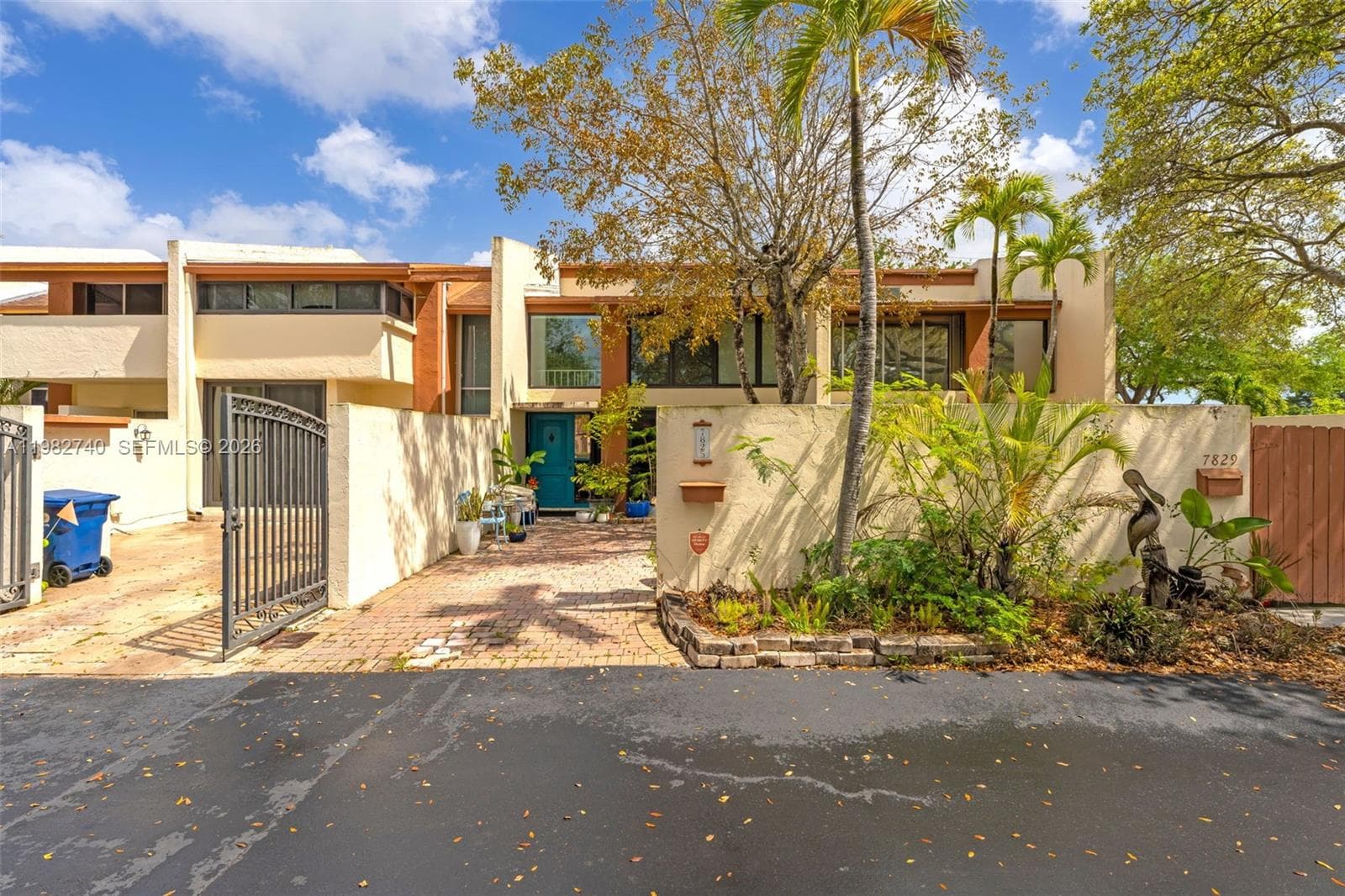 7825 SW 103rd Pl, Miami FL 33173 — 1
