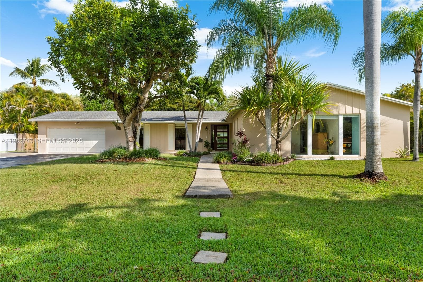 8461 SW 147th Ter, Palmetto Bay FL 33158 — 3