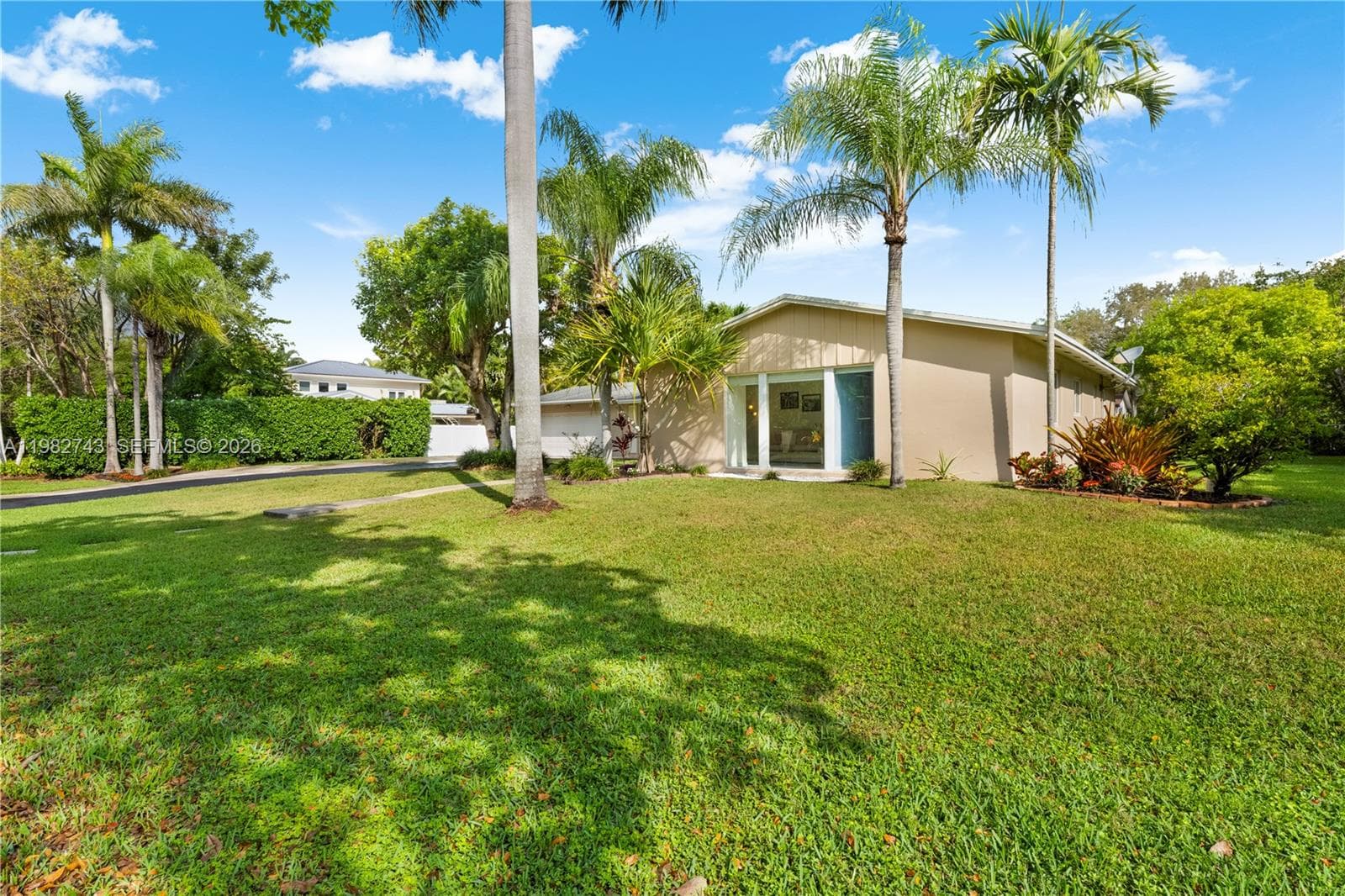 8461 SW 147th Ter, Palmetto Bay FL 33158 — 4