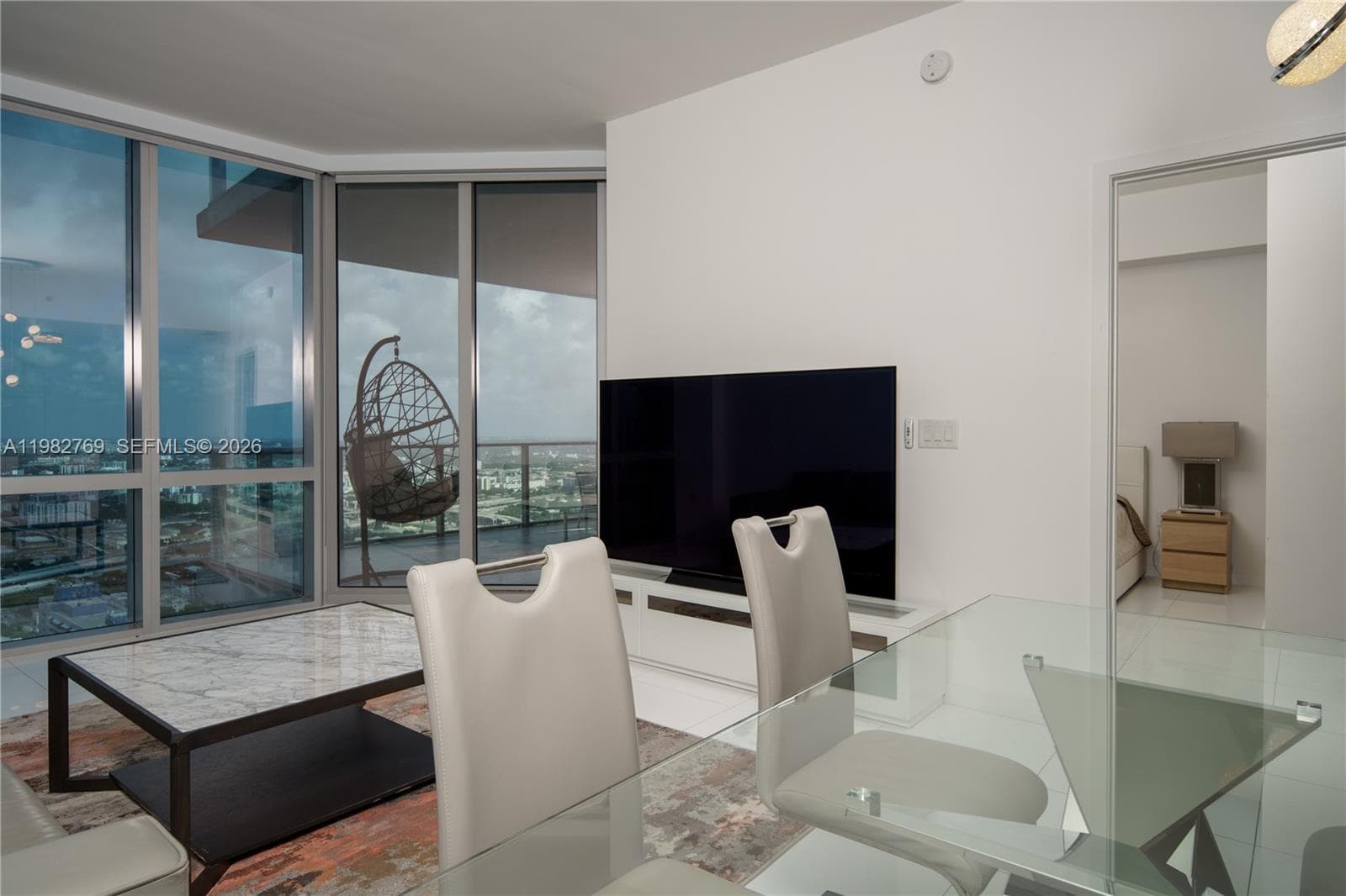 851 NE 1st Ave # 4406, Miami FL 33132 — 23
