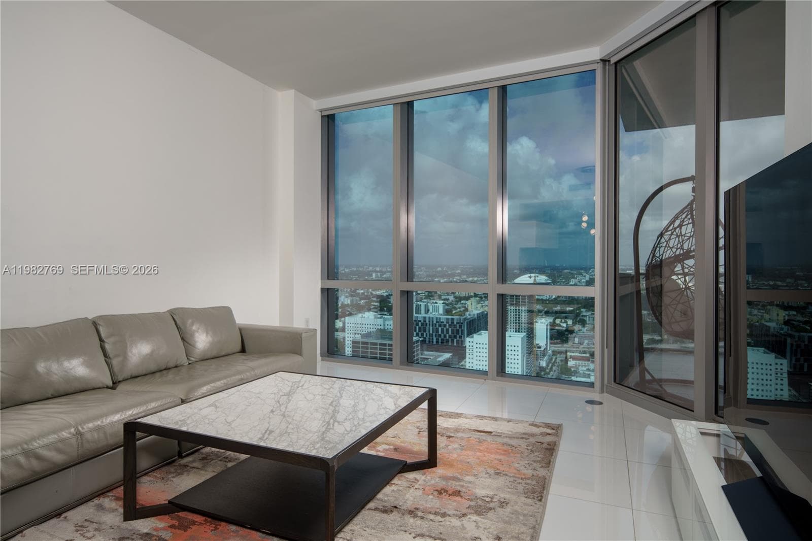 851 NE 1st Ave # 4406, Miami FL 33132 — 22