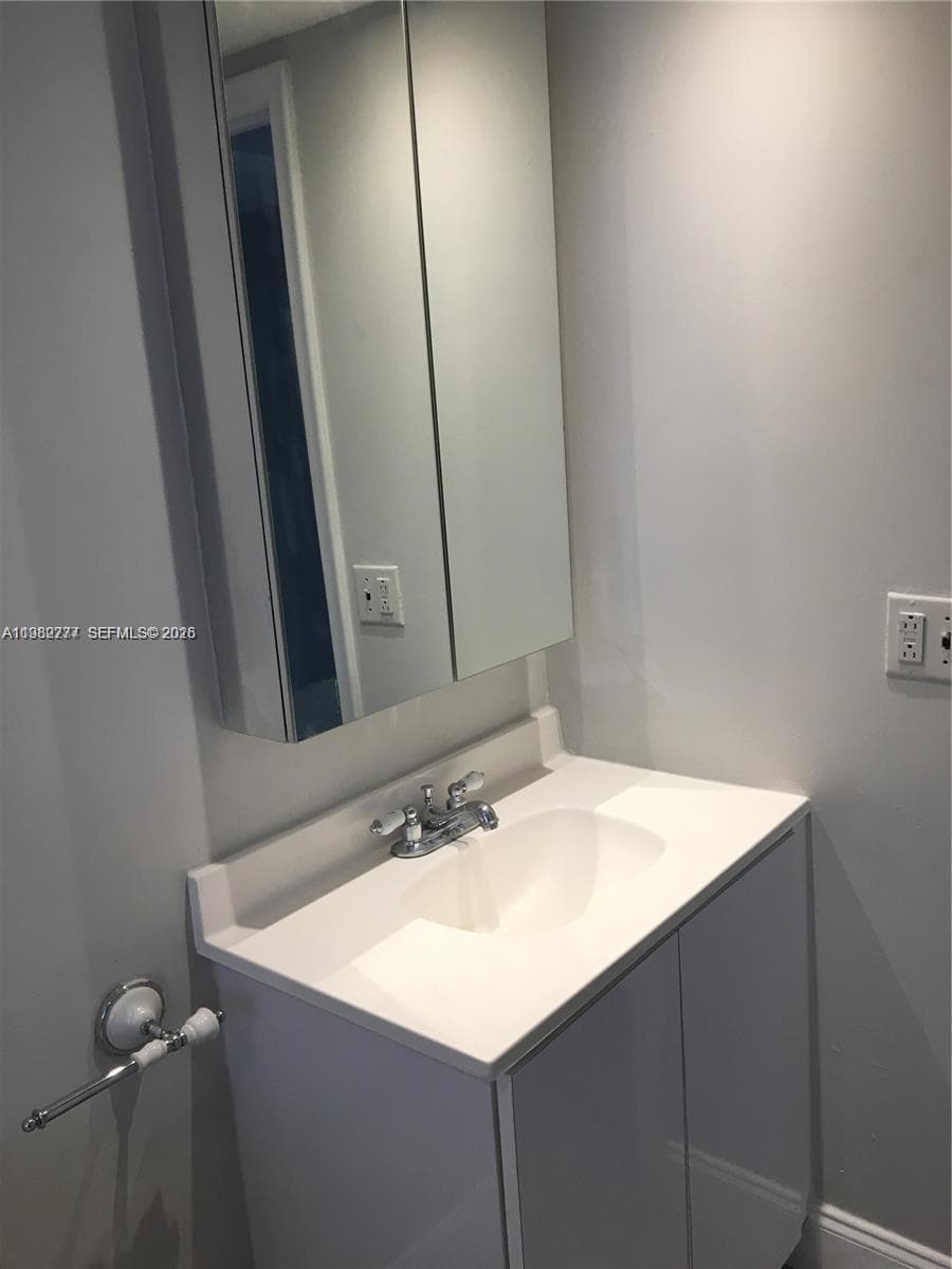 7765 SW 86th St # 208, Miami FL 33143 — 13