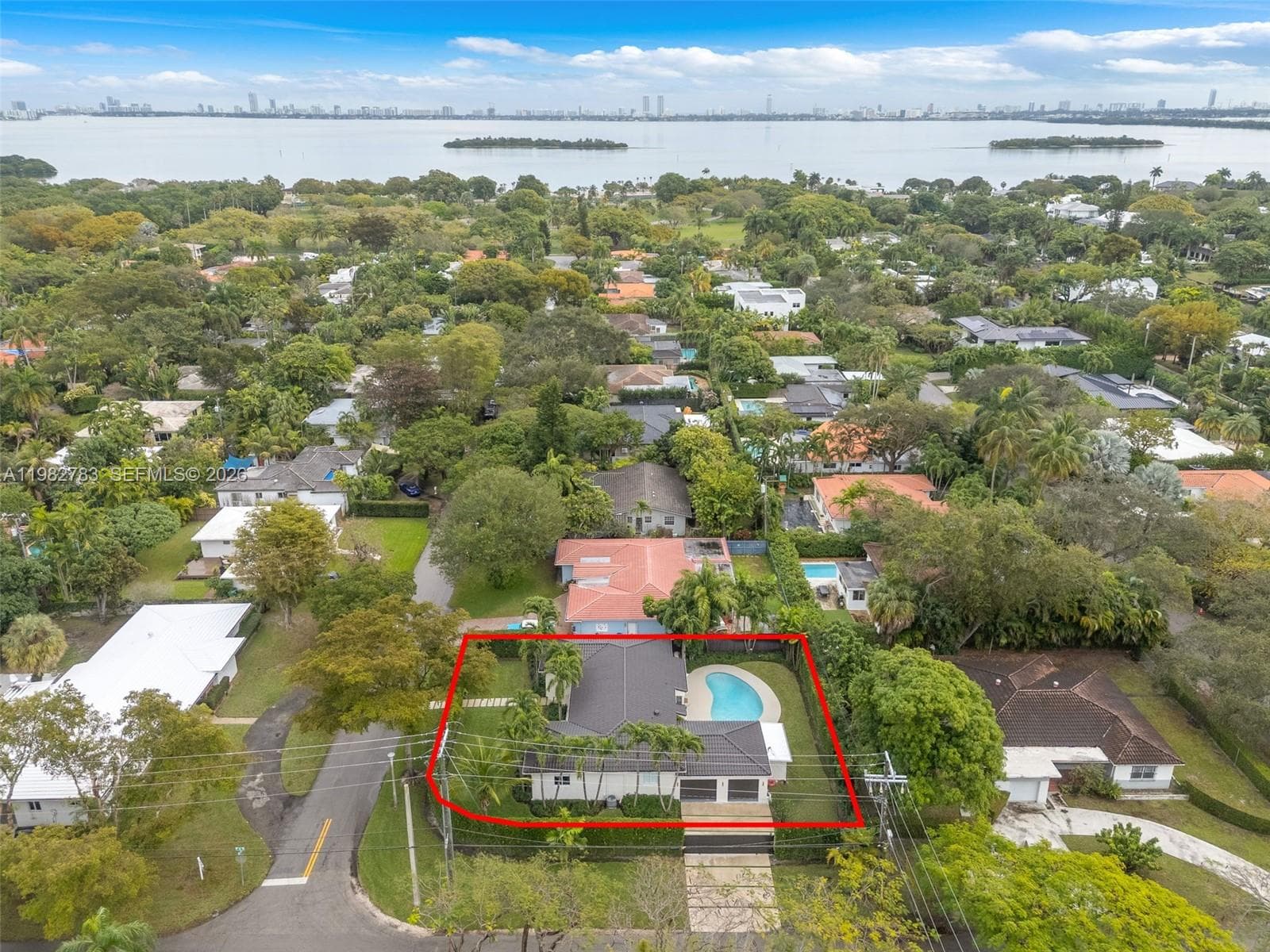 500 NE 51st St, Miami FL 33137 — 42