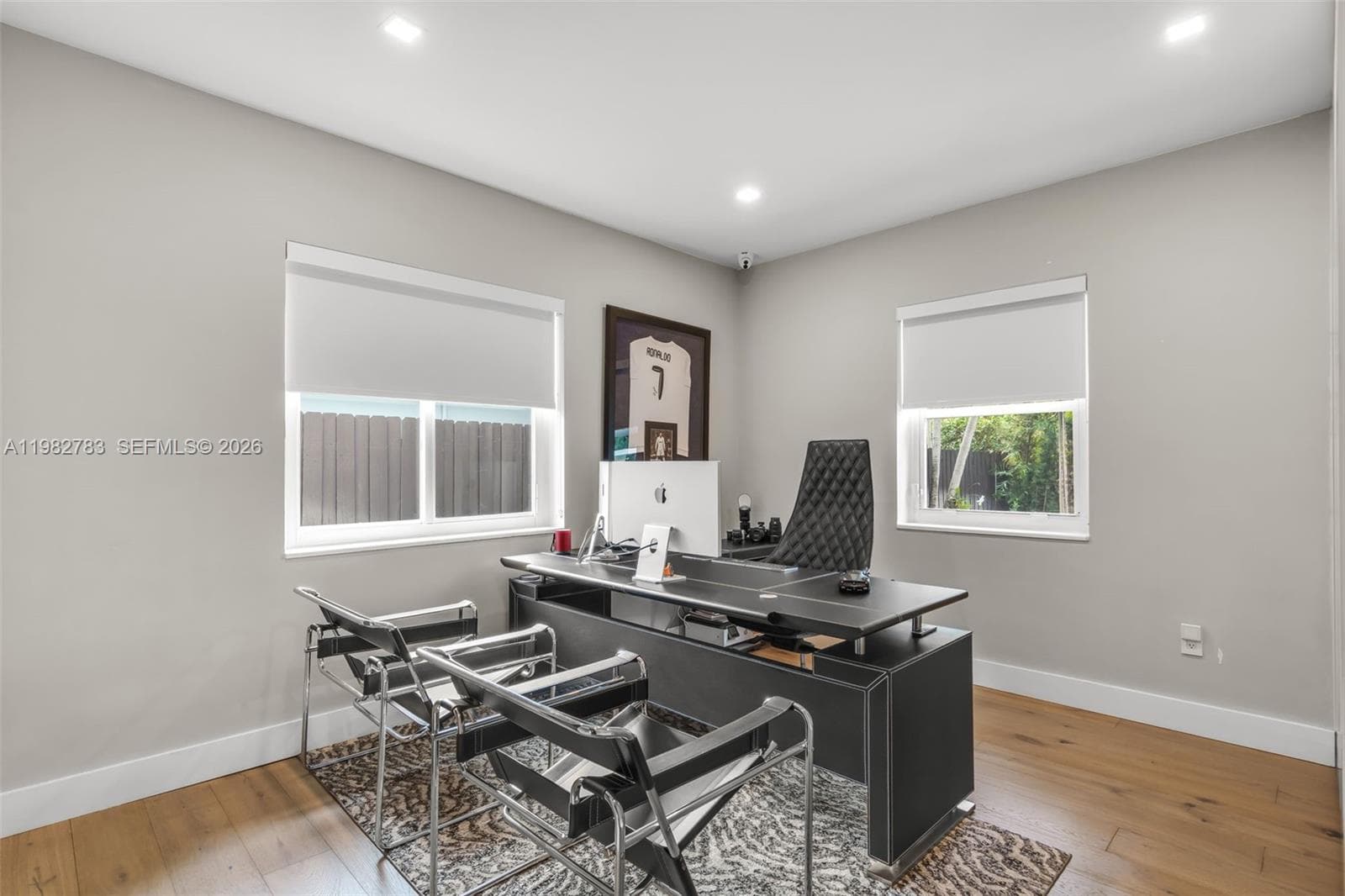 500 NE 51st St, Miami FL 33137 — 30