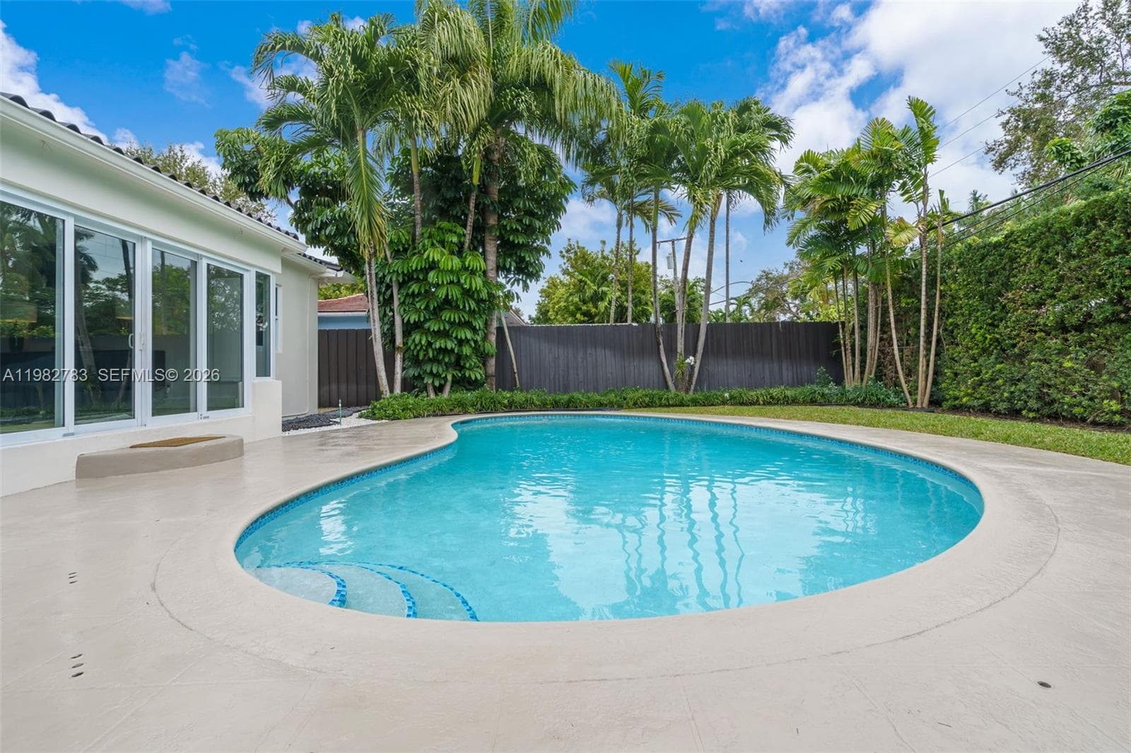 500 NE 51st St, Miami FL 33137 — 34