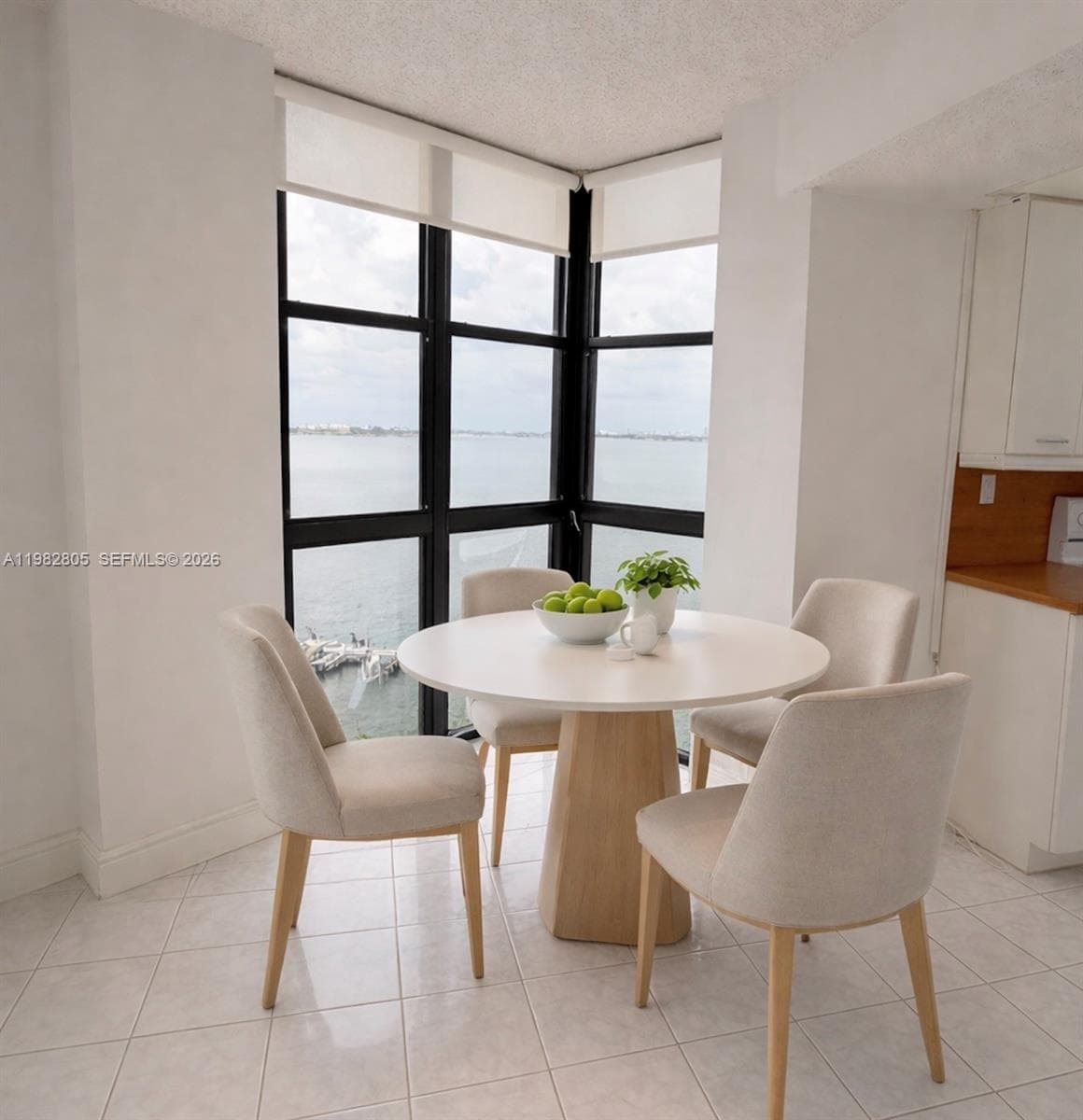 4000 Towerside Ter # 1401, Miami FL 33138 — 6