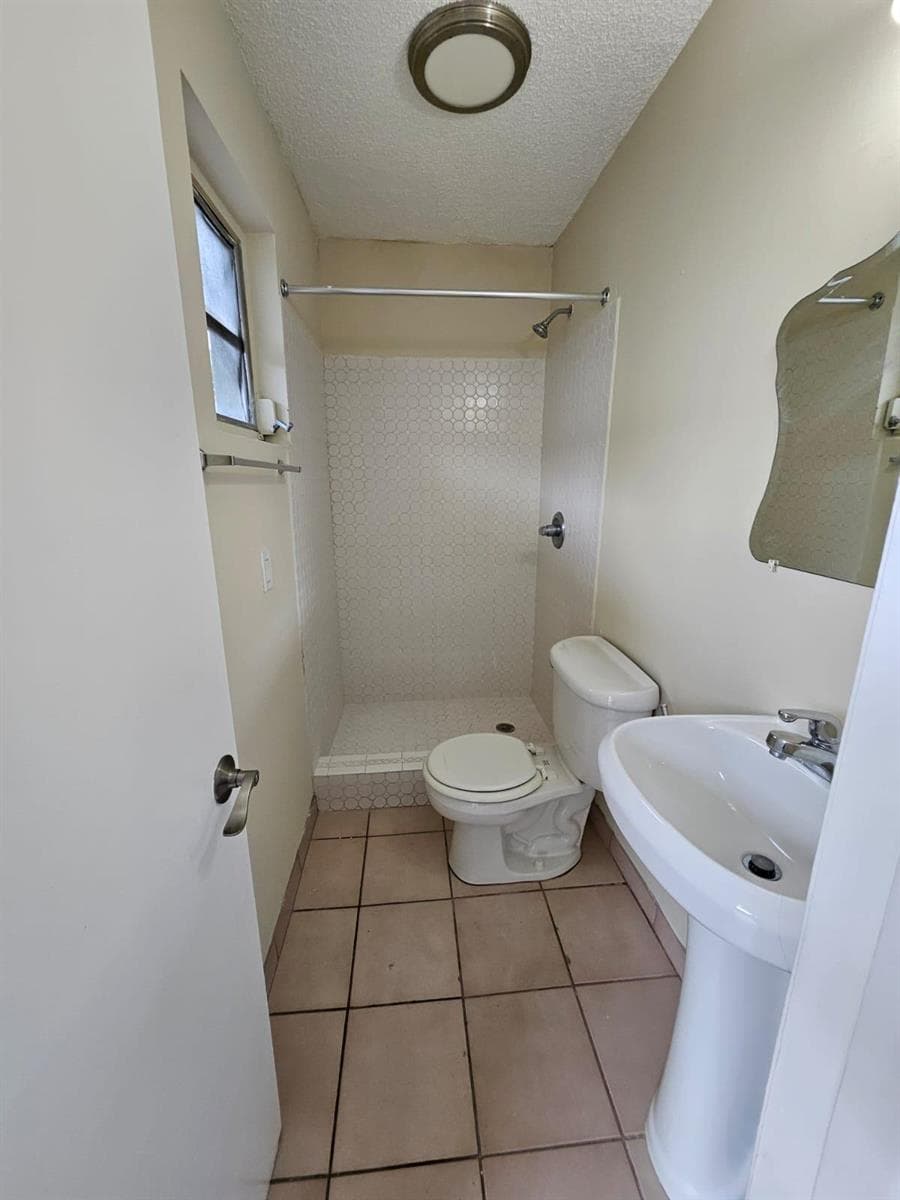 1232 SW 30th Court, Miami FL 33135 — 6