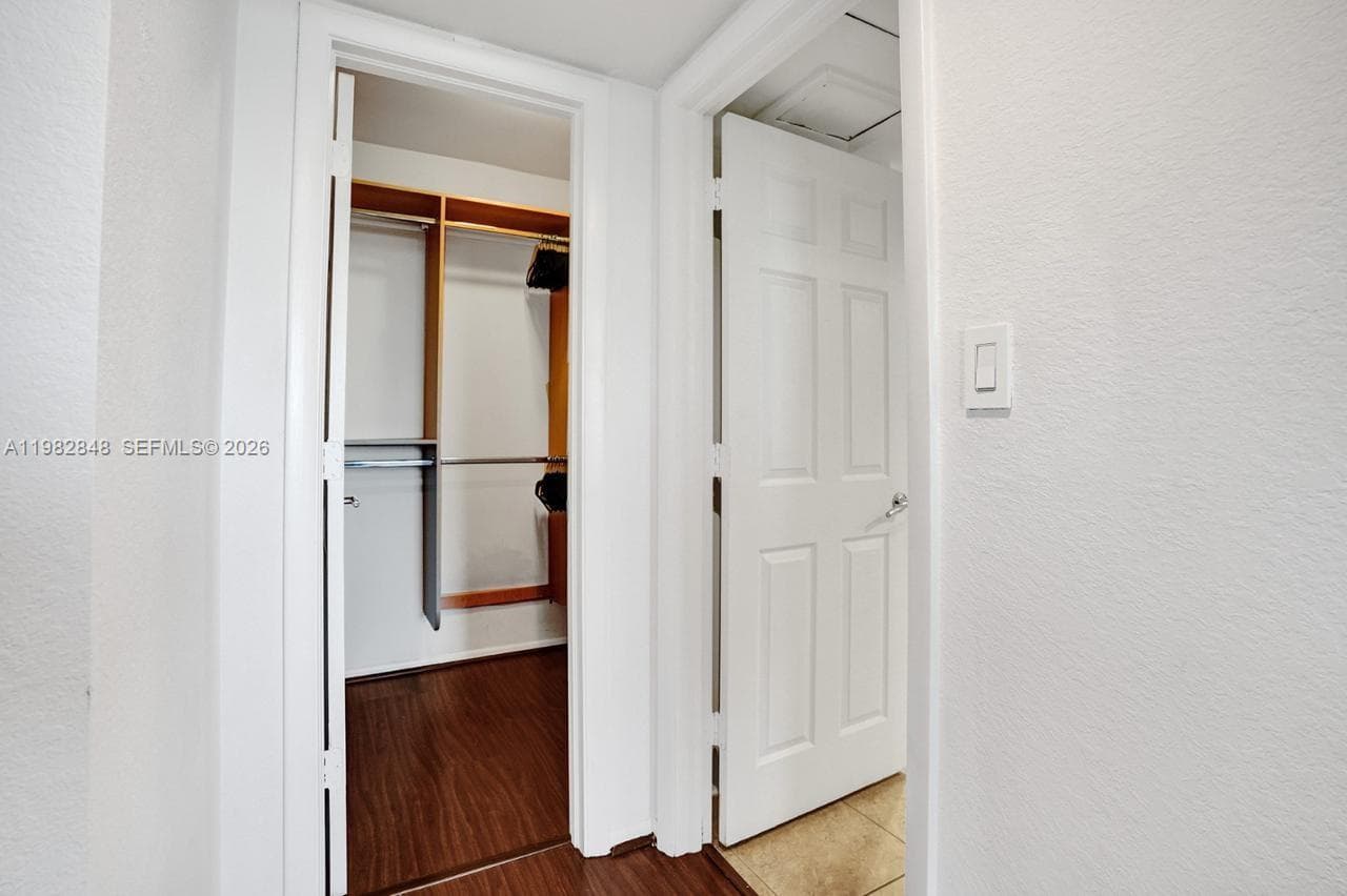 5600 Collins Ave # 5R, Miami Beach FL 33140 — 27