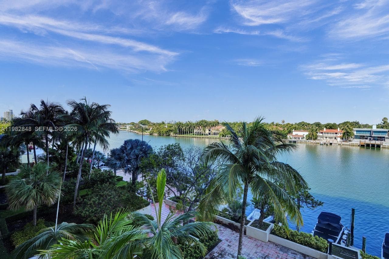 5600 Collins Ave # 5R, Miami Beach FL 33140 — 2