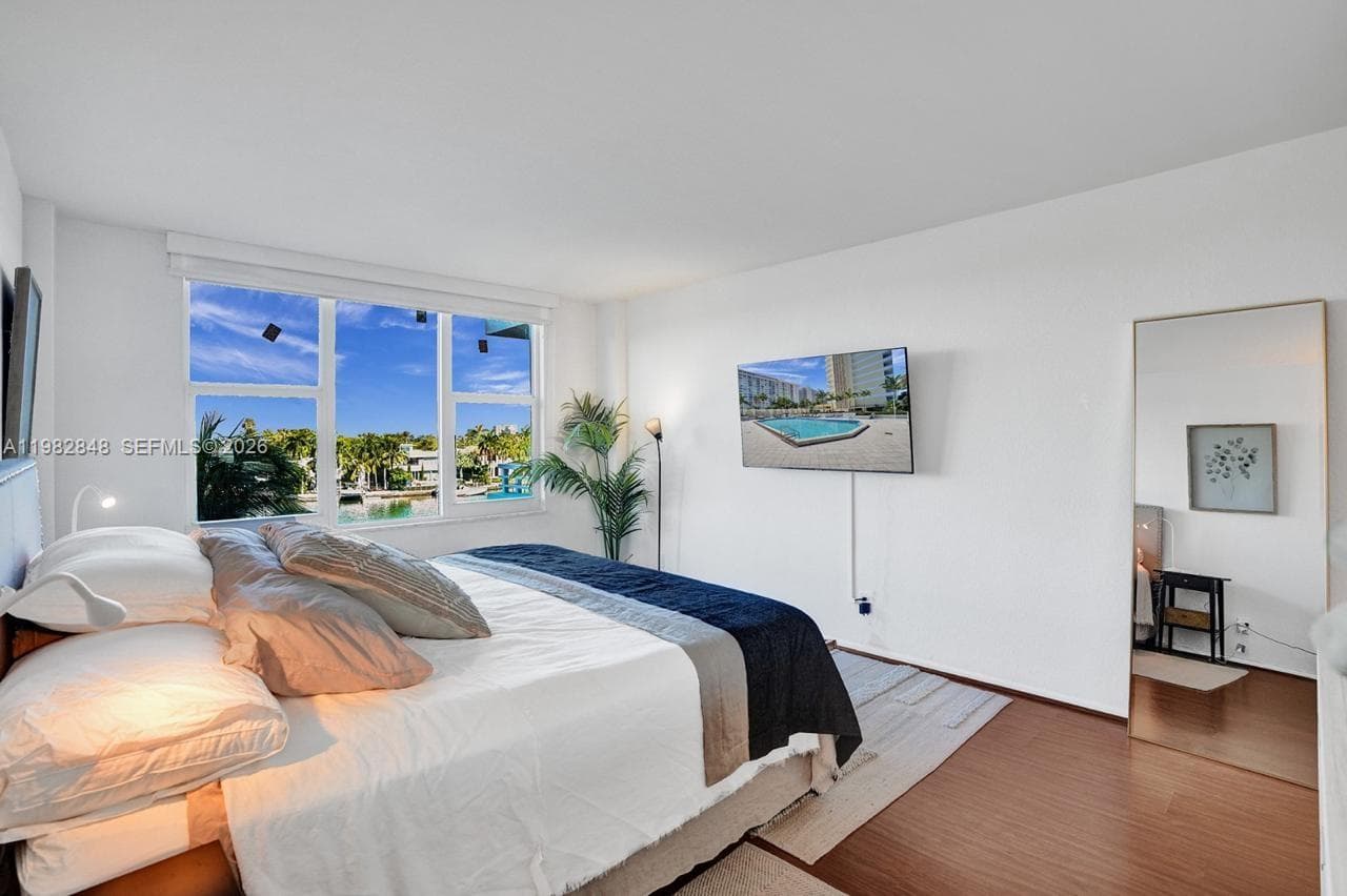 5600 Collins Ave # 5R, Miami Beach FL 33140 — 20